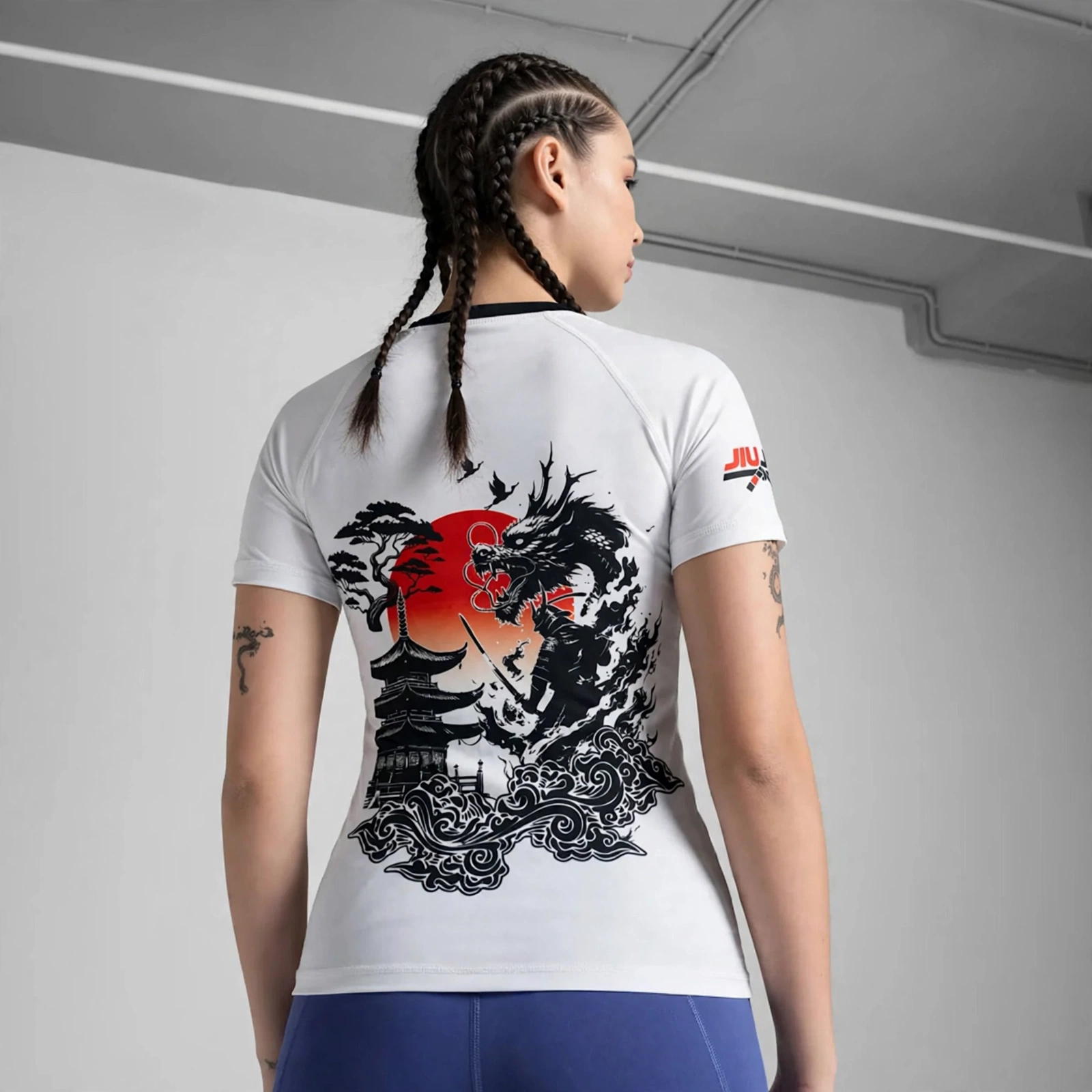 rashguard_back_view